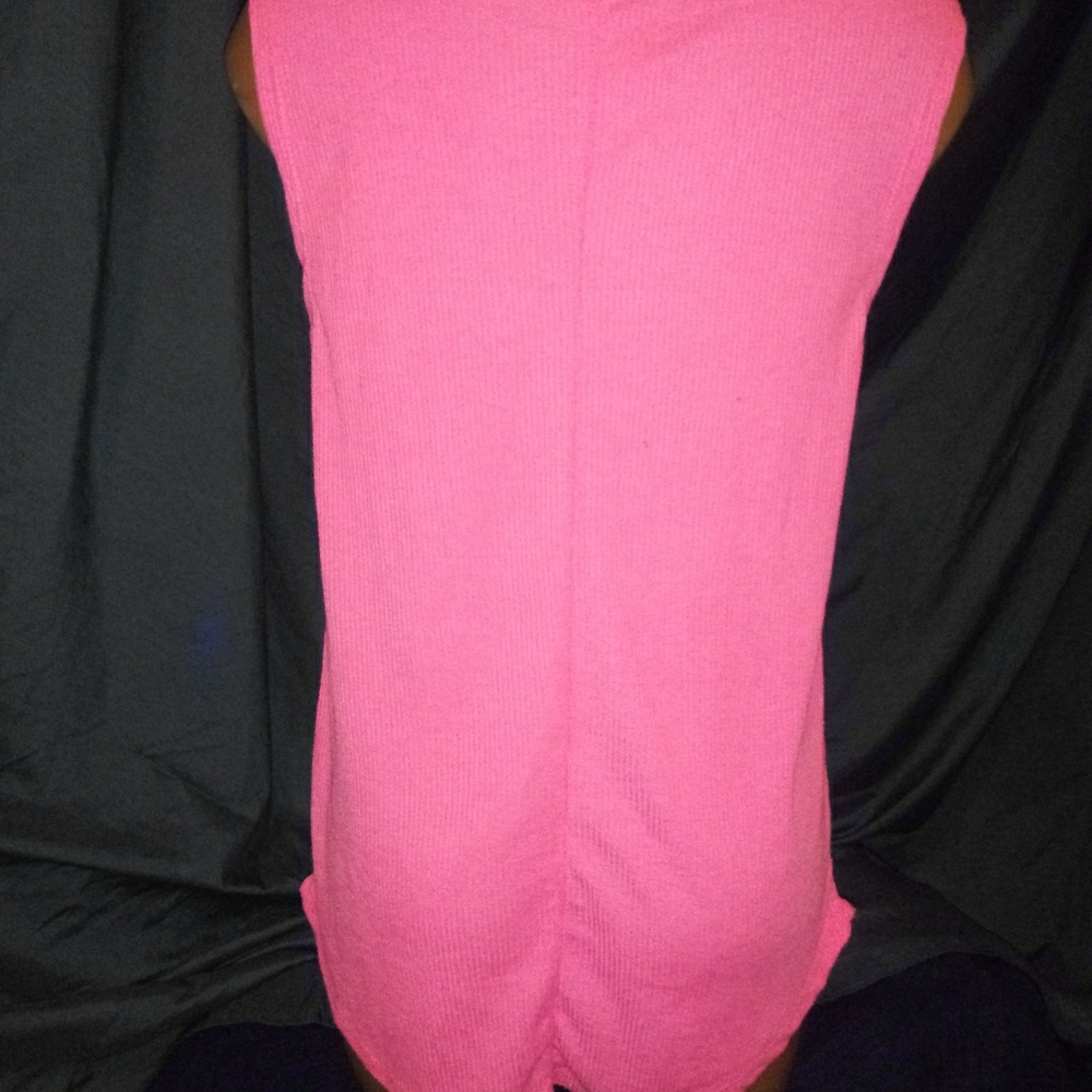 Tank top - Picture 2 of 2